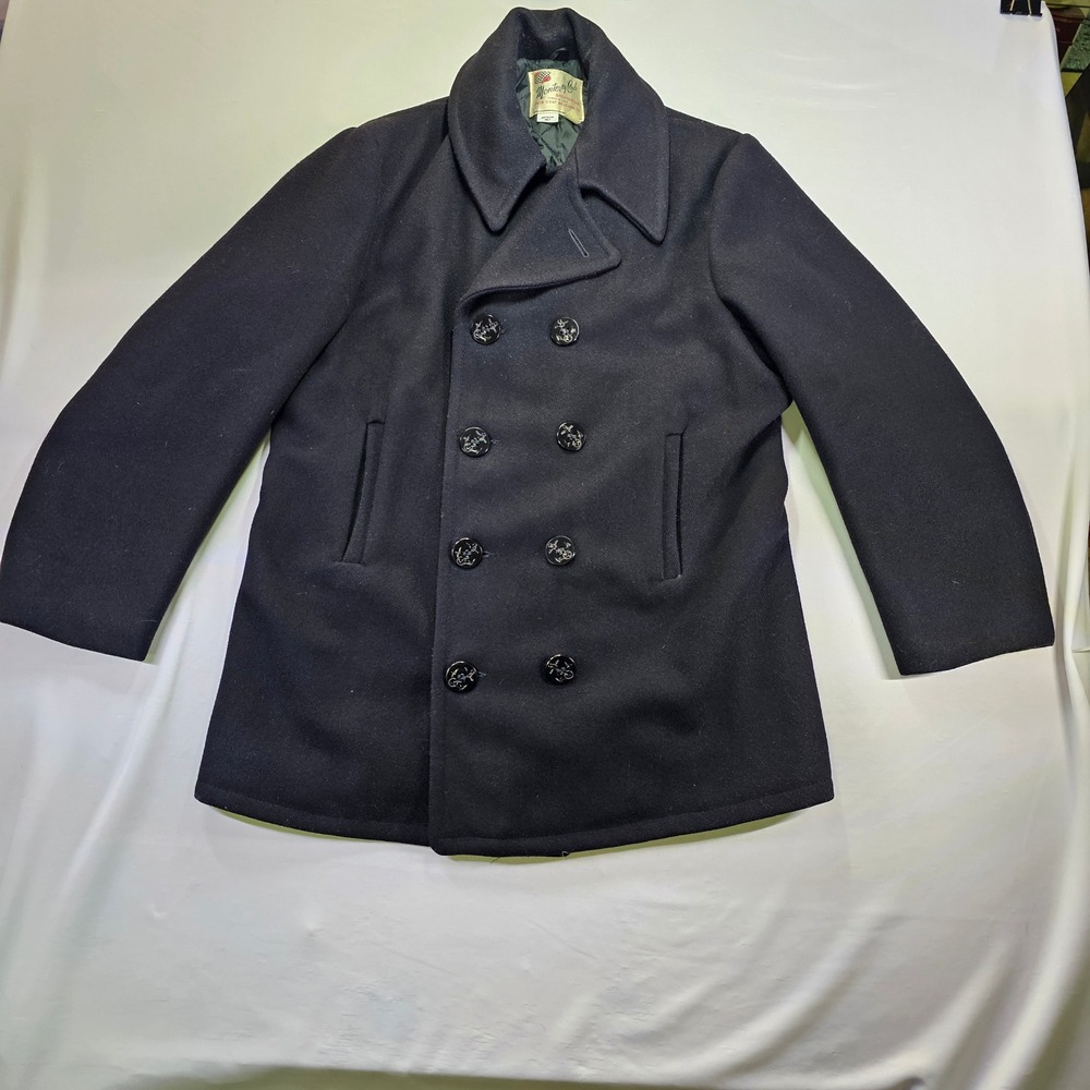 Monterey Club Vintage Mens Navy Blue Wool Pea Coat Anchor Buttons Size 40 USA